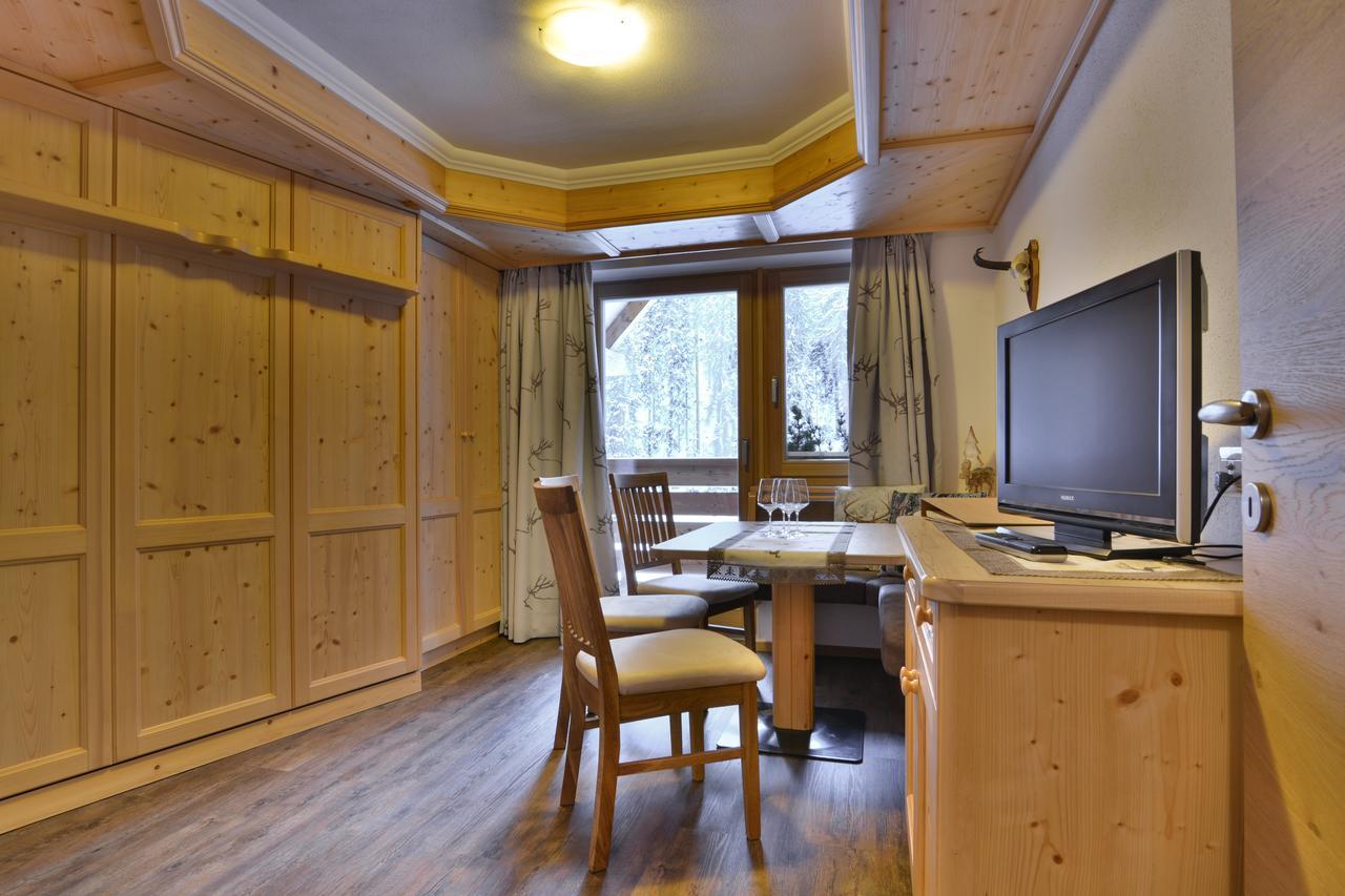 Residence Ciasa Vedla Badia  Exteriör bild